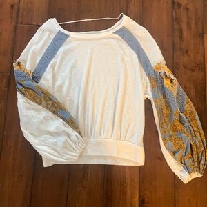 Free People Sweater. Not yet worn. S/M
